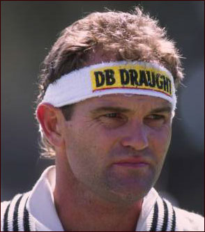 Martin Crowe