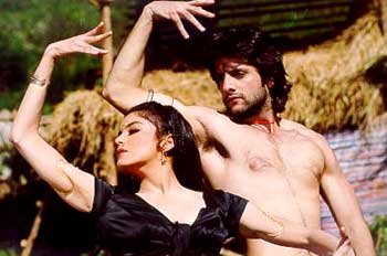  Meghana Kothari and Fardeen Khan in Prem Aggan 