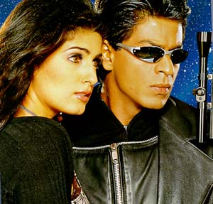 Twinkle Khanna and Shahrukh Khan in Baadshah