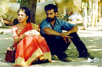 Urmila Matondkar and Chakravarthy in Satya