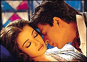 Aishwarya Rai and Shah Rukh Khan in Devdas